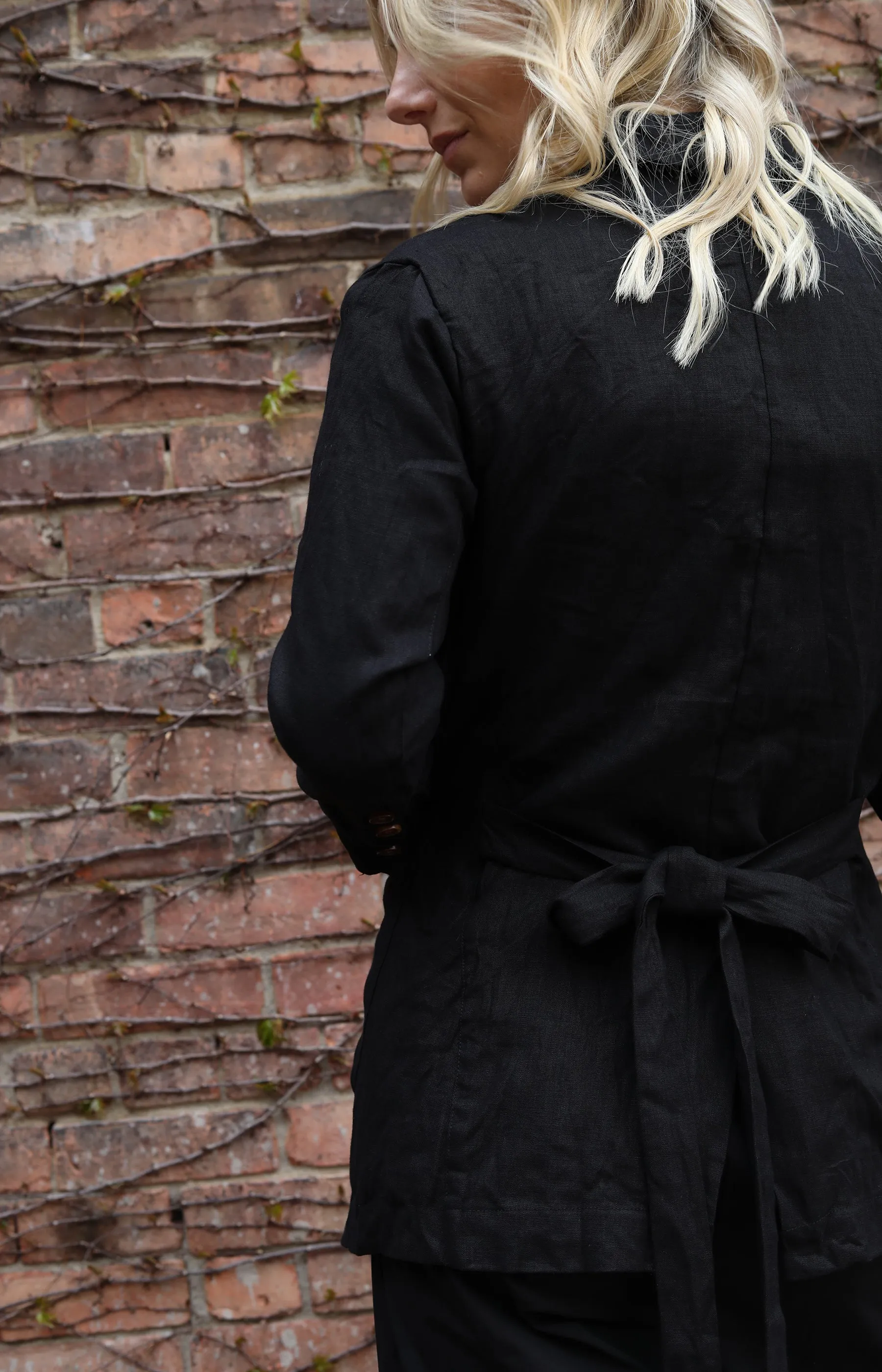 Black Three Pocket Blazer