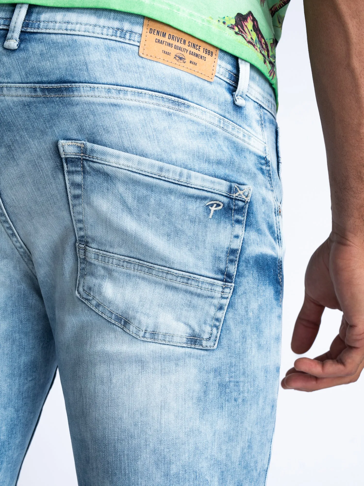 Blizzard Denim Shorts Serenity