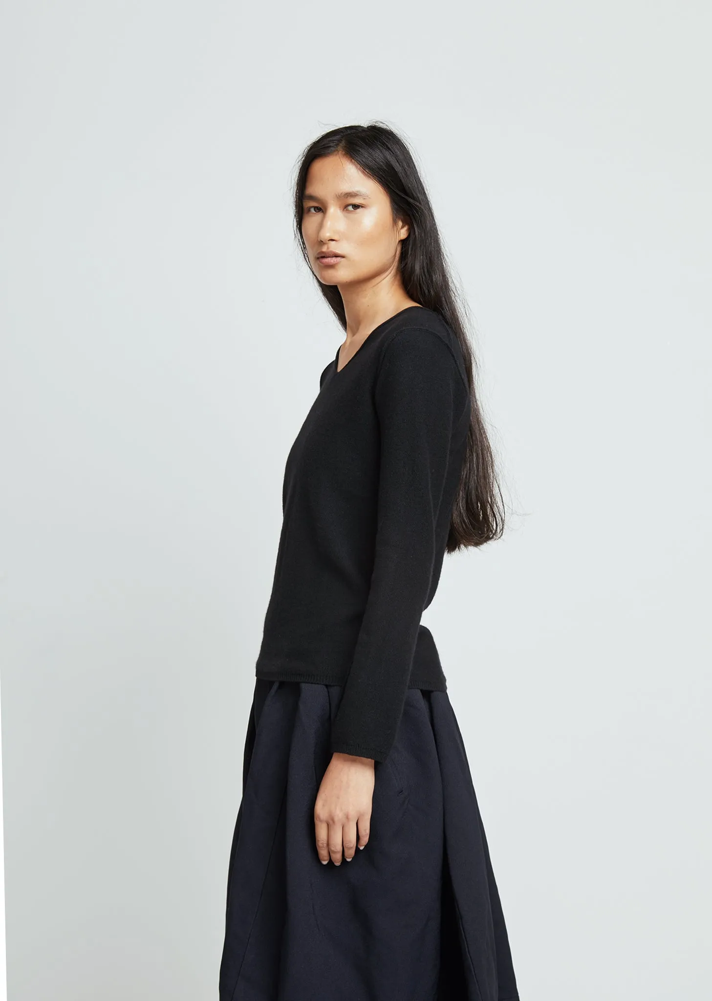 Carded Lambswool V-Neck Sweater