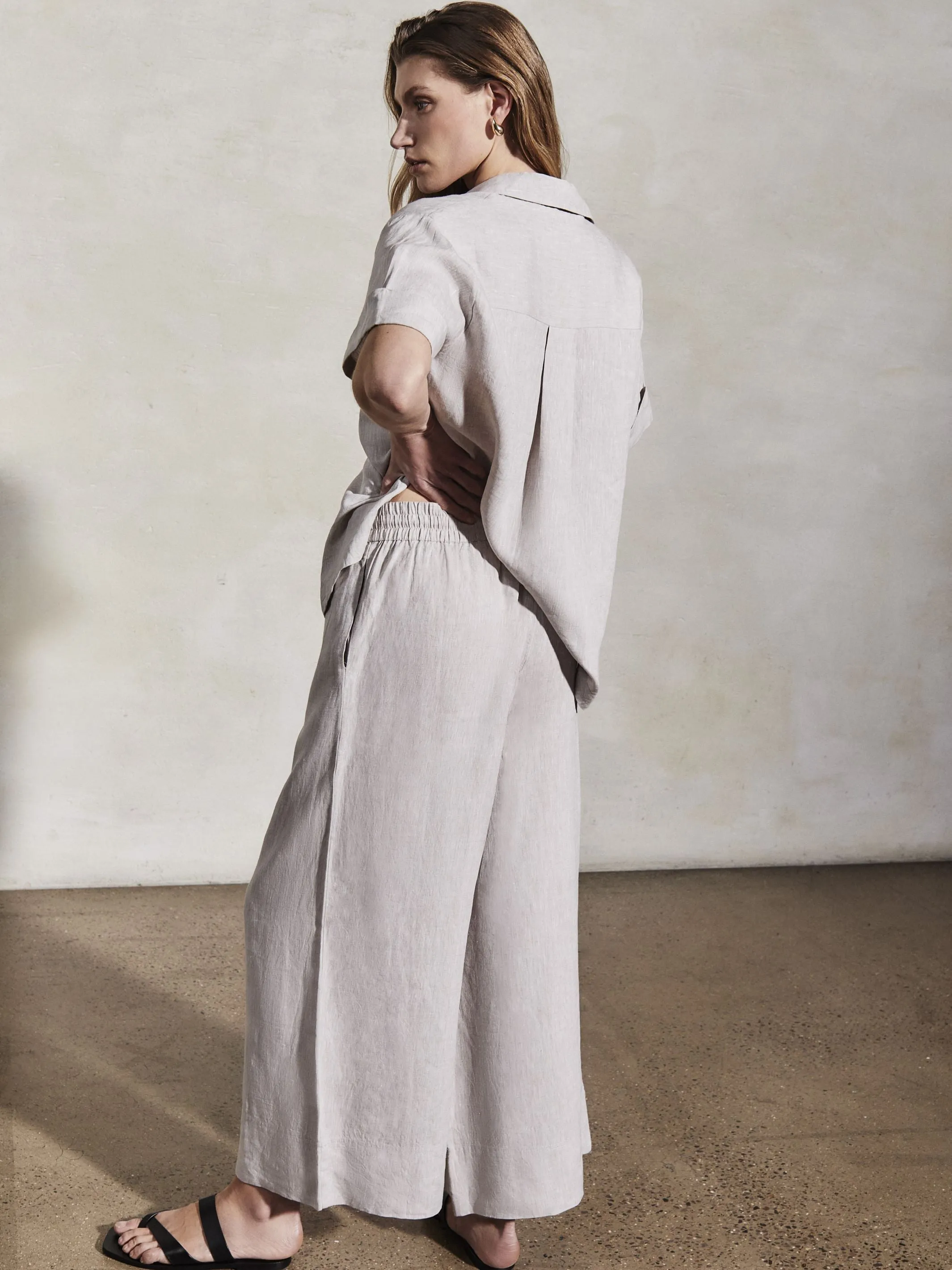 DORIS - Stone Linen Cropped Trouser