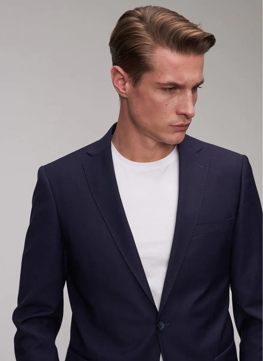 Fully-lined Item Blazer in Navy