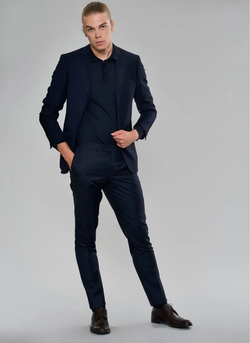 Fully-lined Item Blazer in Navy