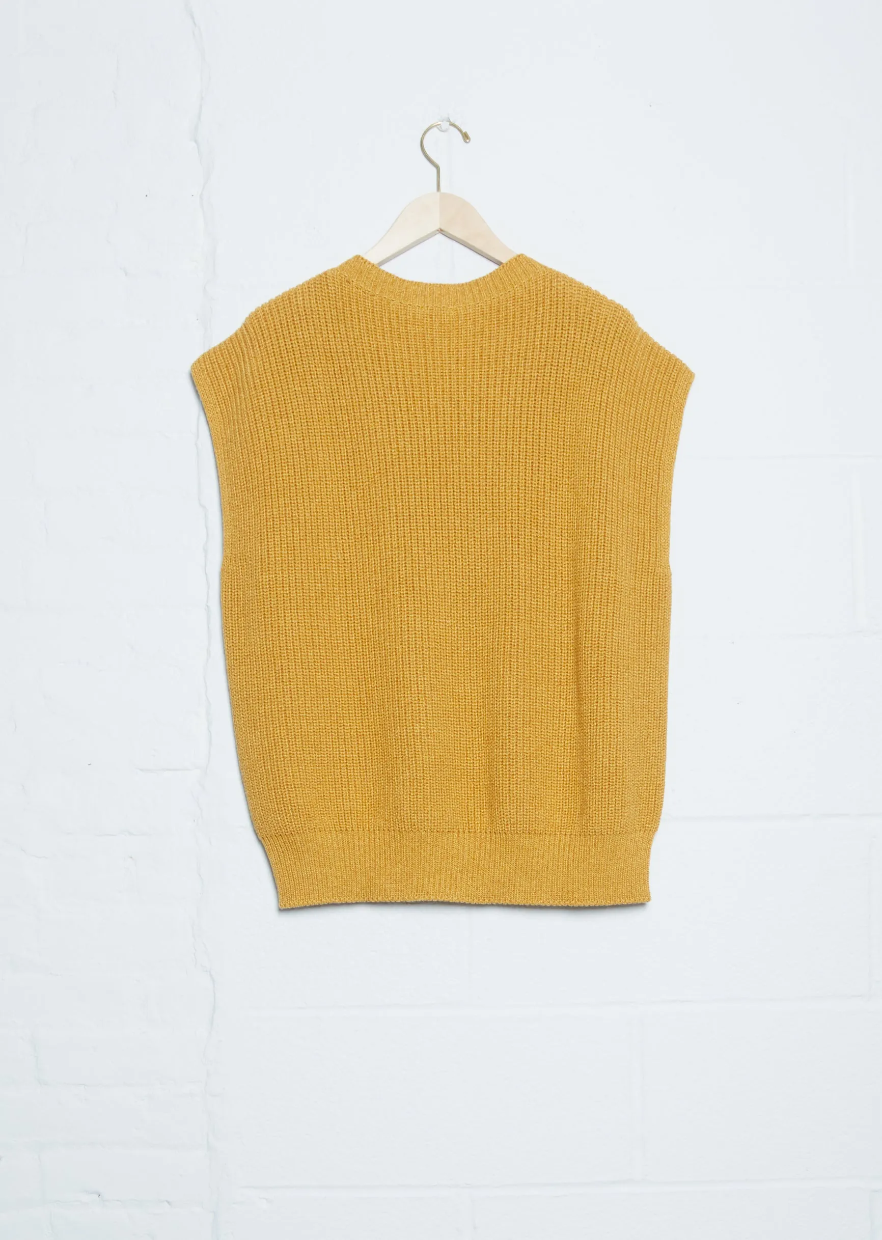 Mea Vest