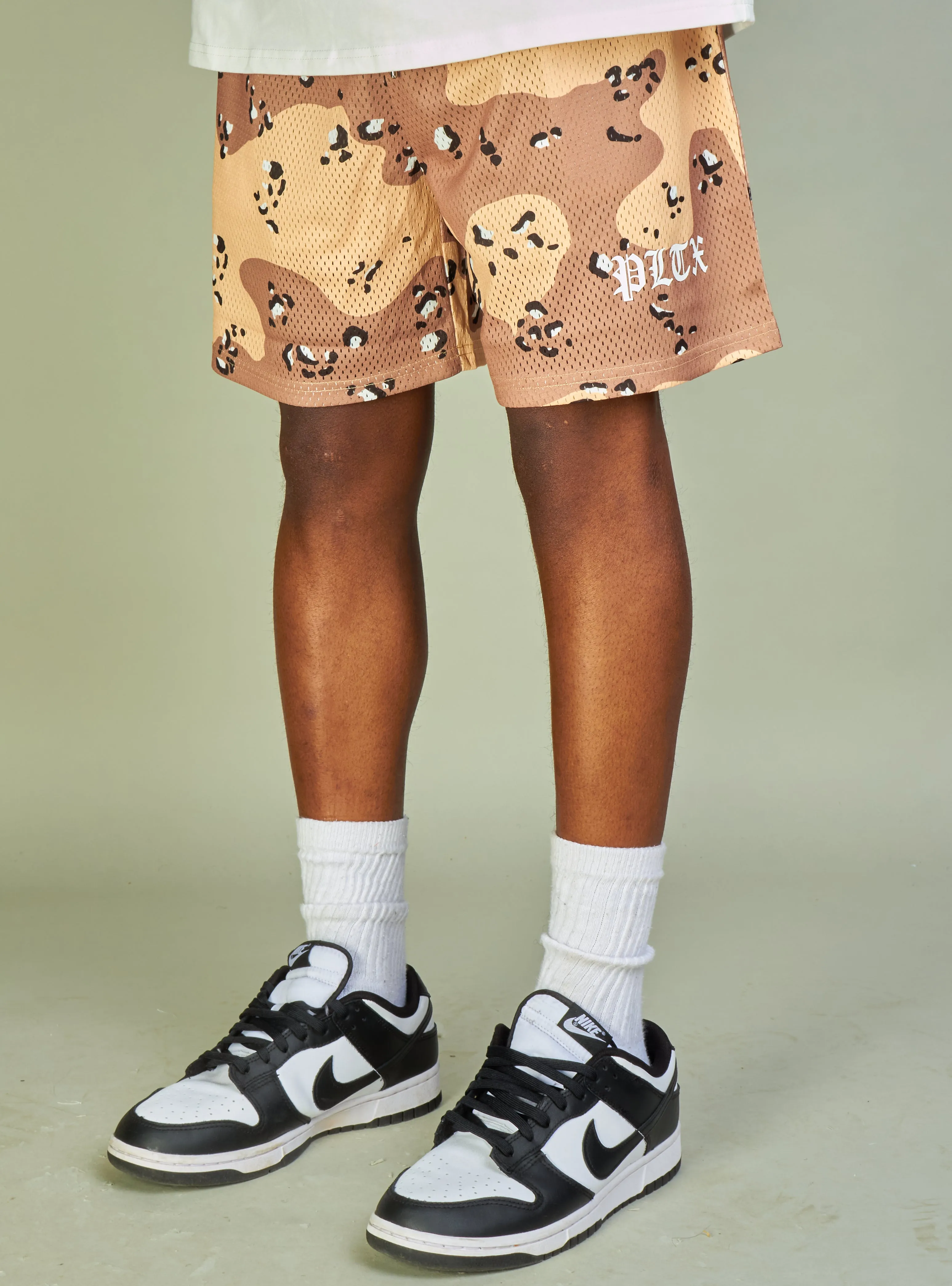 Politics Shorts - Mott - Desert Camo - 805