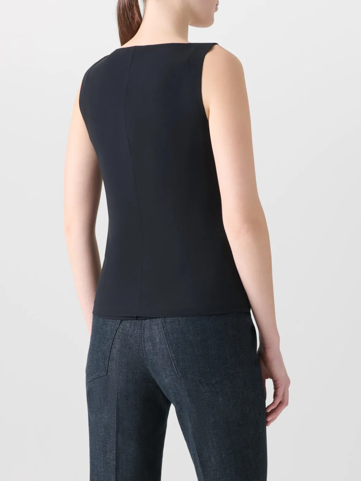 Ärmellose Seidenbluse