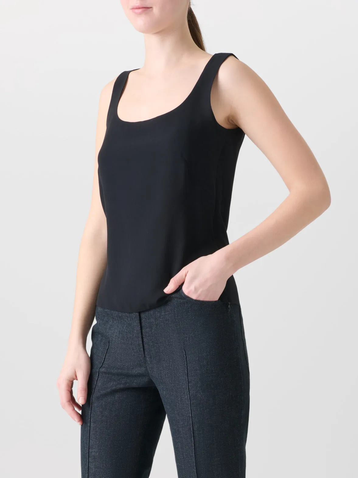 Ärmellose Seidenbluse