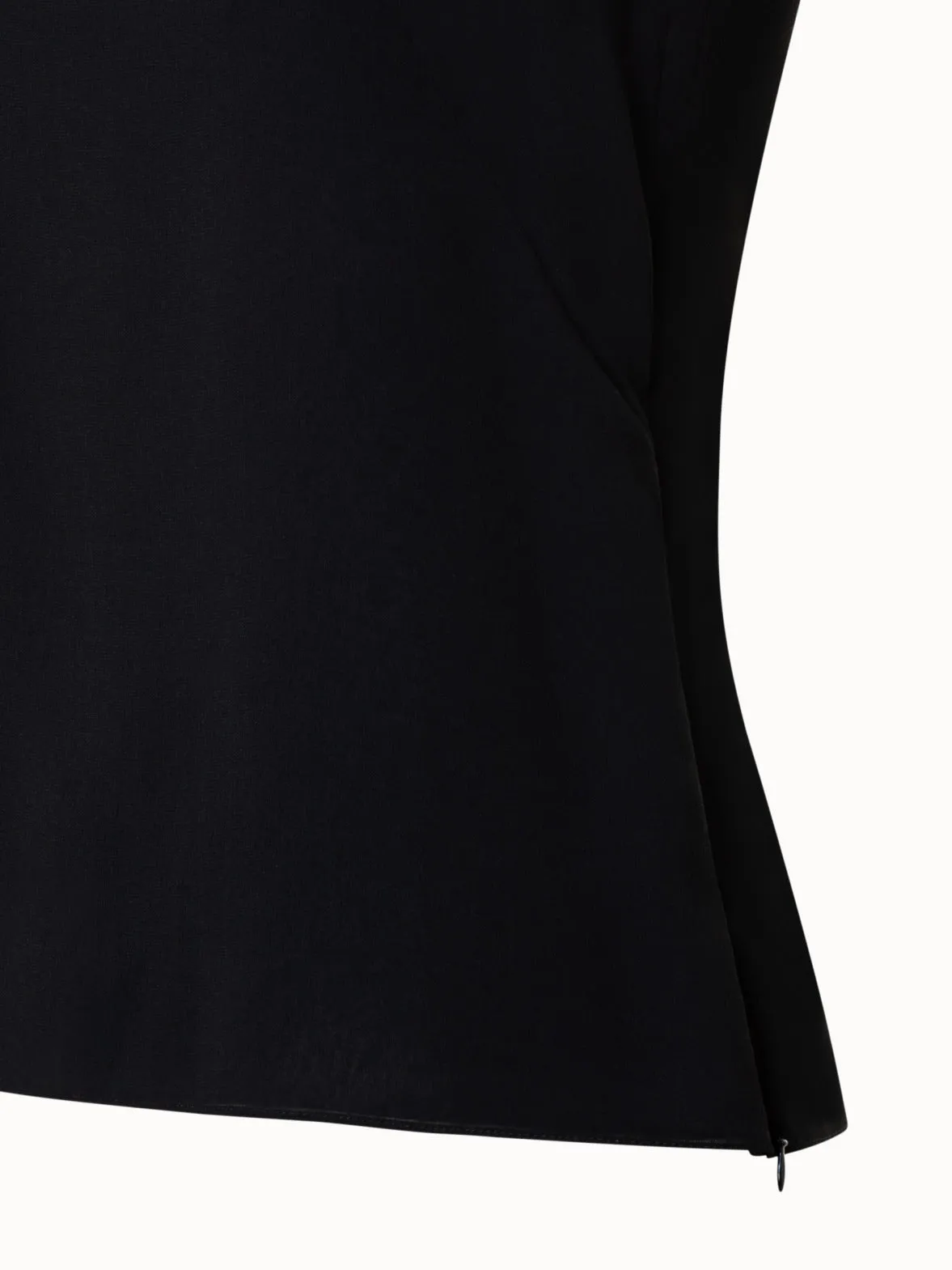 Ärmellose Seidenbluse