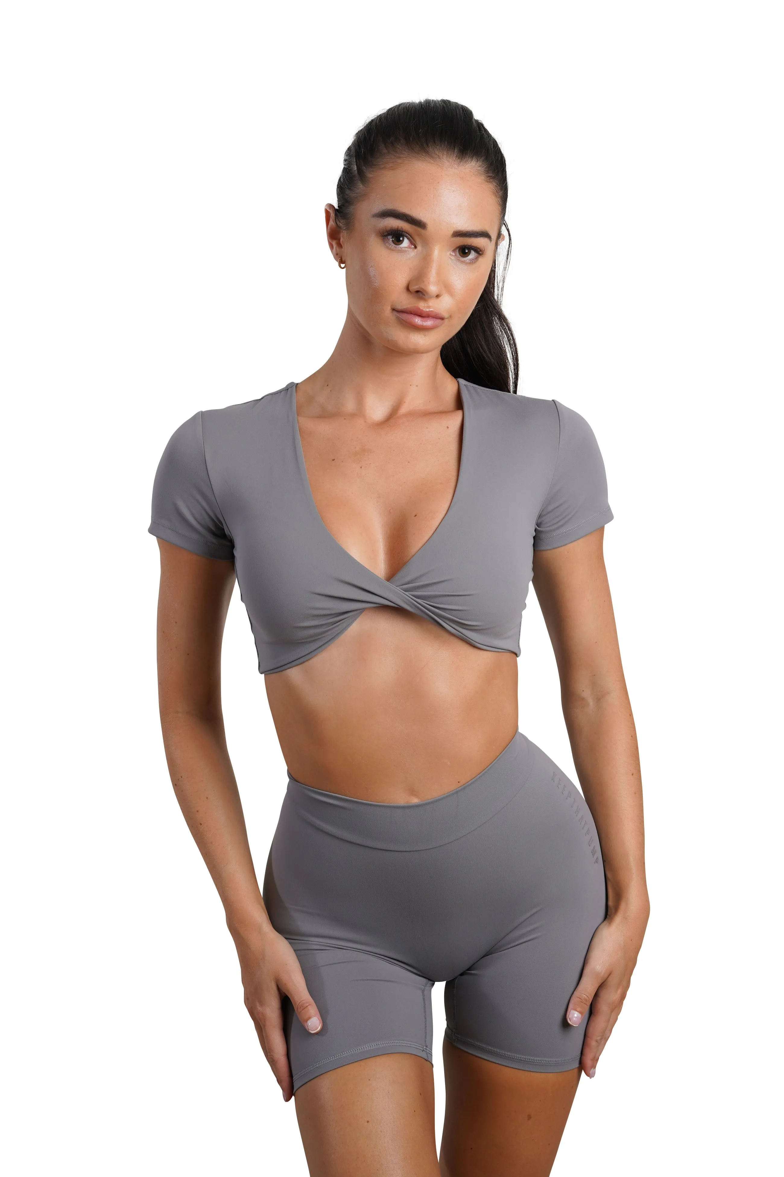 SCULPT V-BACK SHORTS - GREY