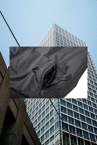Sleeve-Drapping Baseball Jacket (WaterProof)